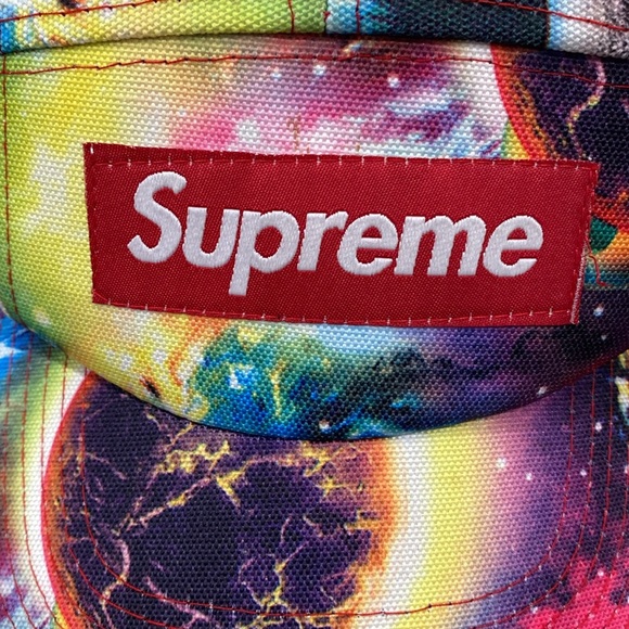Rare Supreme Galaxy Burst Cap - Picture 3 of 4